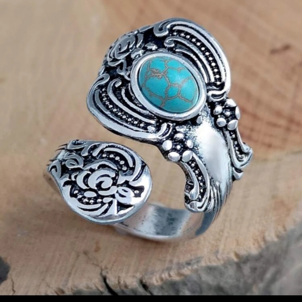 Boho Turquoise Antique Silver Cuff Ring - Picture 3 of 4